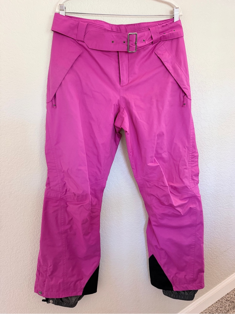 Columbia Titanium Women's Ski Snow Pants, Size M, Pink, Omni-Tech Waterproof
